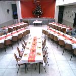 photo salle  disposition tables.jpg
